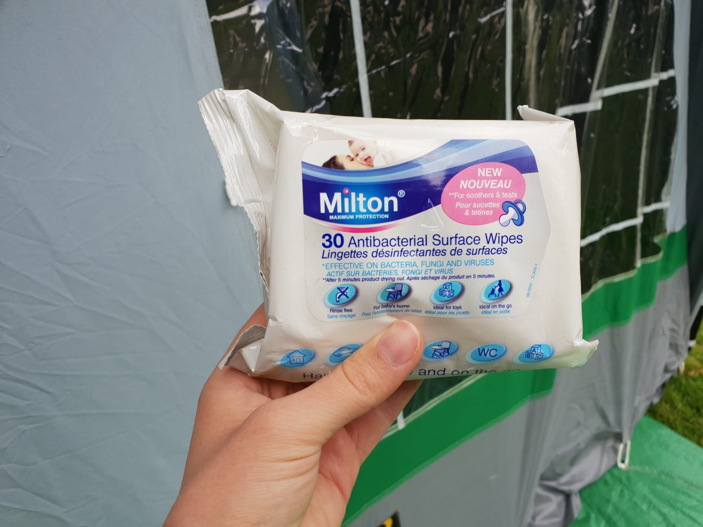 Milton anti-bacterial wipes