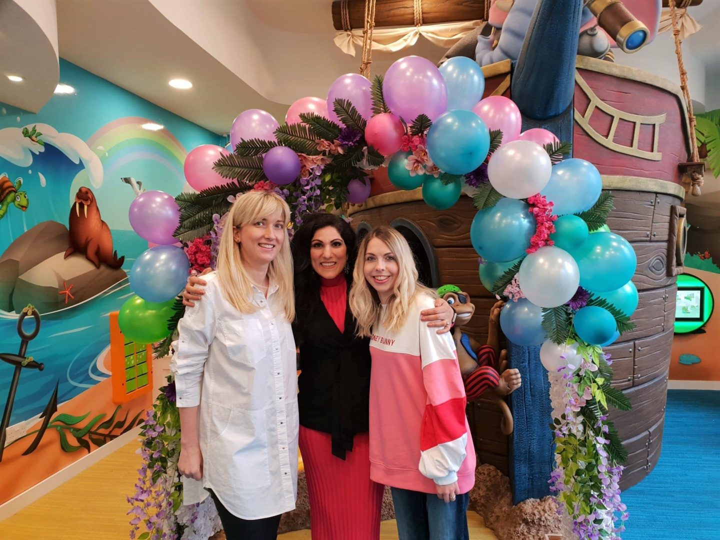 Laura Chesmer of Autumn's Mummy blog with Vicky Psarias of Honest Mum and Roksolona Mykhalus of Happy Kids Dental