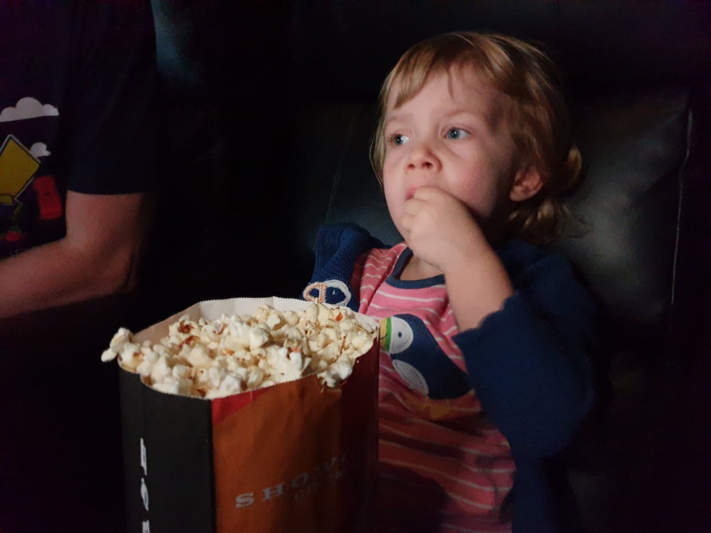 Eating popcorn Showcase Cinema de Lux